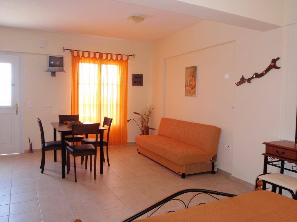 Afroksilia Katouna Exterior foto